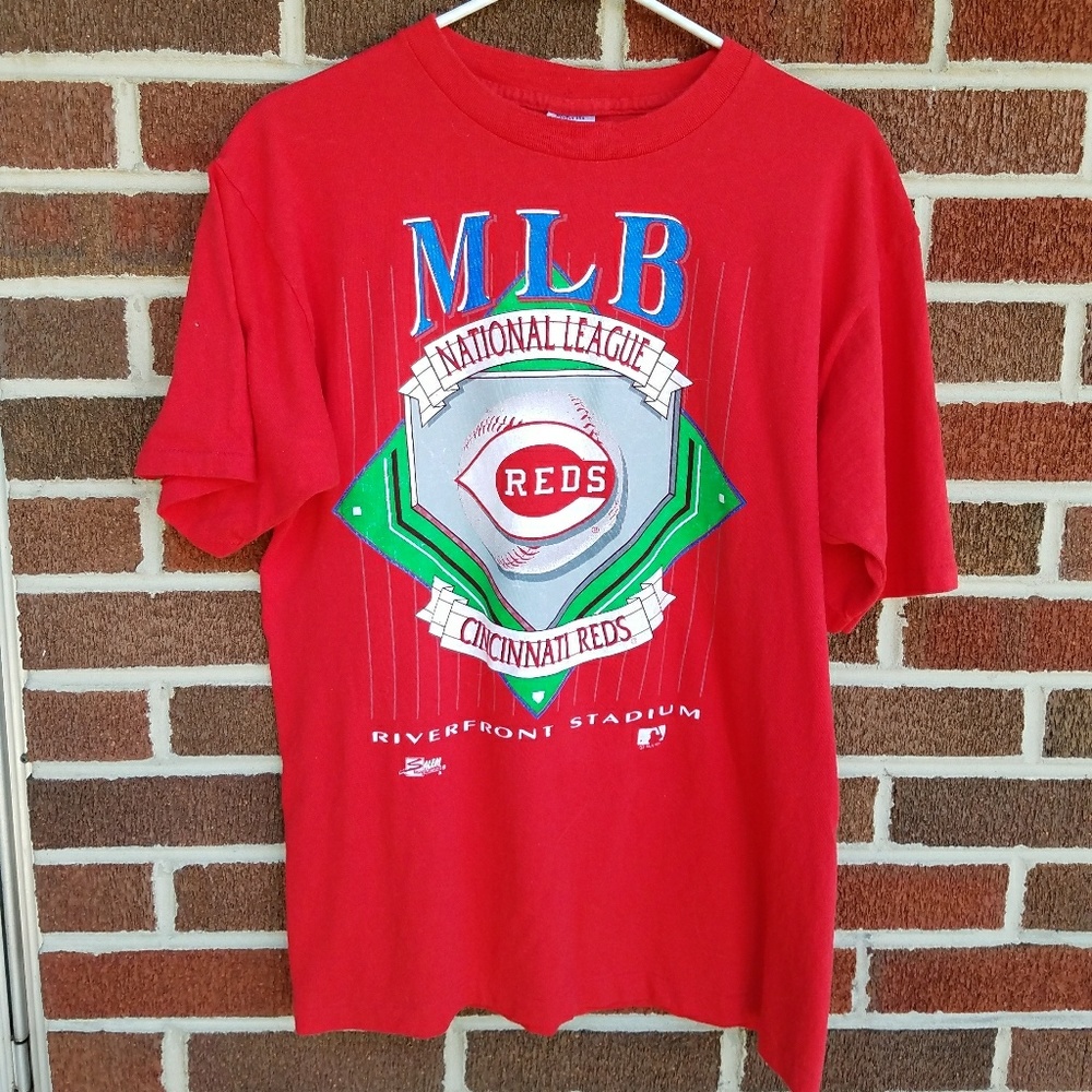 90s MLB Cincinnati Reds Vintage Tee Shirt